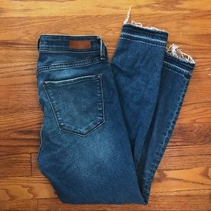 Abercrombie & Fitch Mid Rise Ankle Jeans